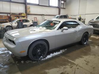 DODGE CHALLENGER SE