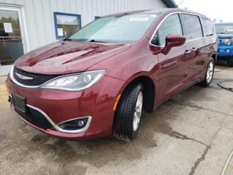 CHRYSLER PACIFICA TOURING PLUS