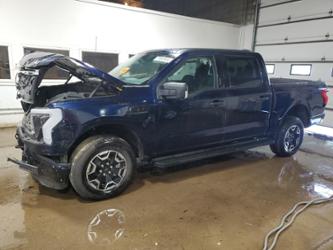 FORD F-150 LIGHTNING PRO