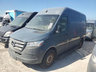 MERCEDES-BENZ SPRINTER 2500/3500