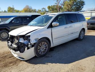 CHRYSLER TOWN & COUNTRY LIMITED