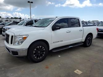 NISSAN TITAN S