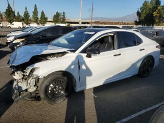 TOYOTA CAMRY XSE