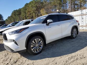 TOYOTA HIGHLANDER HYBRID PLATINUM