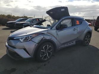 TOYOTA C-HR XLE