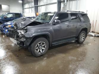 TOYOTA 4RUNNER SR5