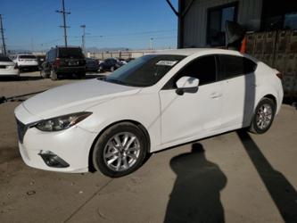 MAZDA 3 TOURING