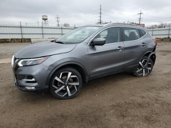 NISSAN ROGUE SPORT S