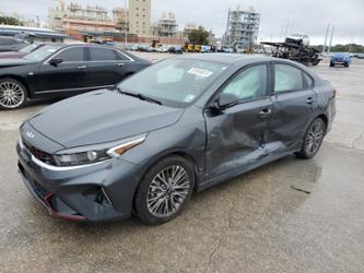 KIA FORTE GT LINE