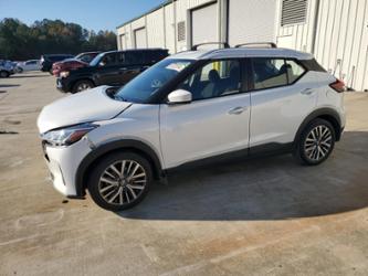 NISSAN KICKS SV