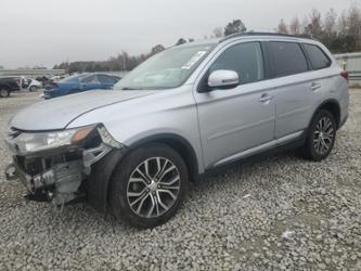 MITSUBISHI OUTLANDER SE