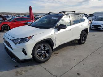 TOYOTA RAV4 XSE