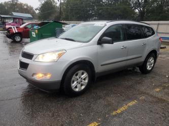 CHEVROLET TRAVERSE LS