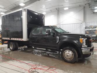 FORD F-550 SUPER DUTY