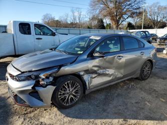 KIA FORTE GT LINE