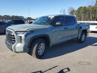 TOYOTA TUNDRA CREWMAX SR