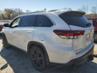 TOYOTA HIGHLANDER SE