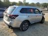 MITSUBISHI OUTLANDER SE