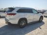 TOYOTA HIGHLANDER SE