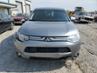 MITSUBISHI OUTLANDER SE