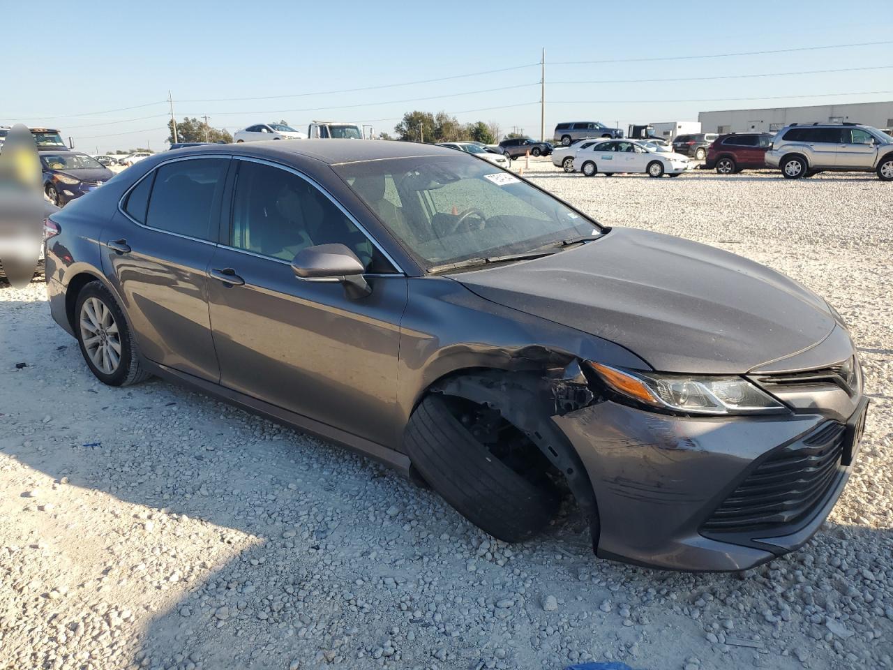 TOYOTA CAMRY LE