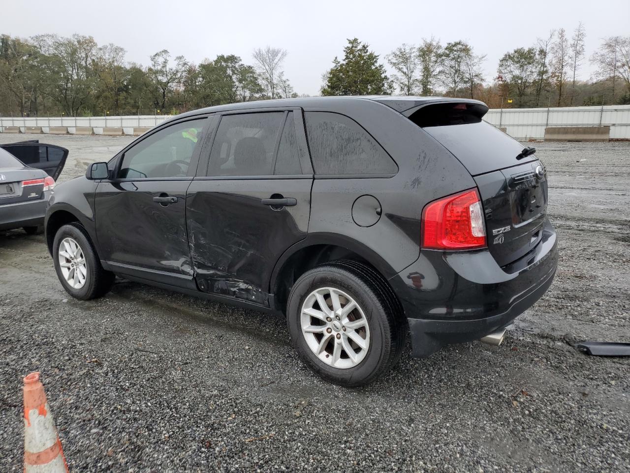 FORD EDGE SE