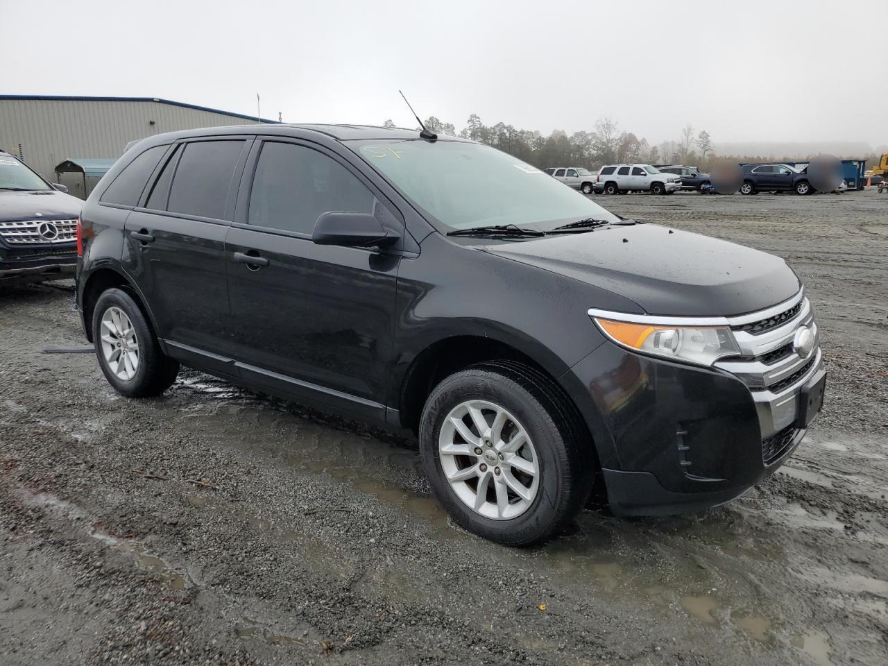 FORD EDGE SE