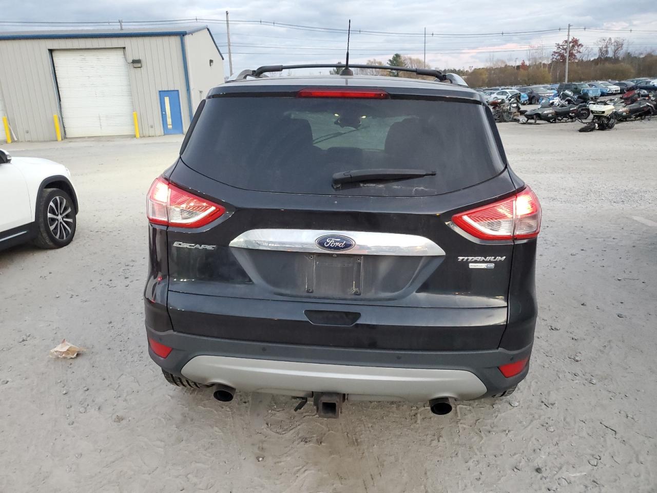 FORD ESCAPE TITANIUM