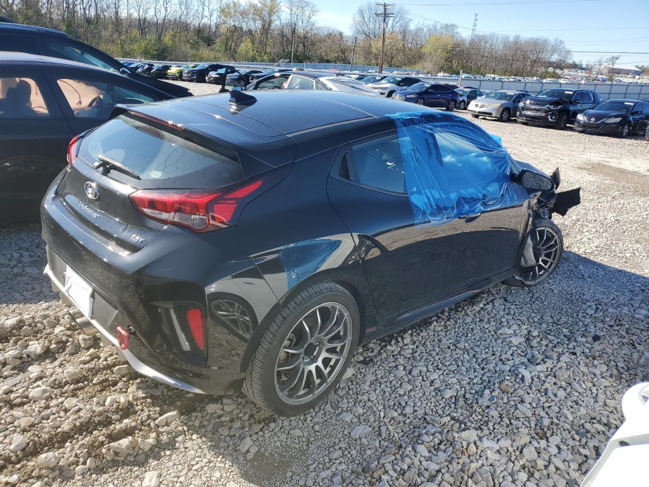 HYUNDAI VELOSTER TURBO