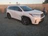 TOYOTA HIGHLANDER SE