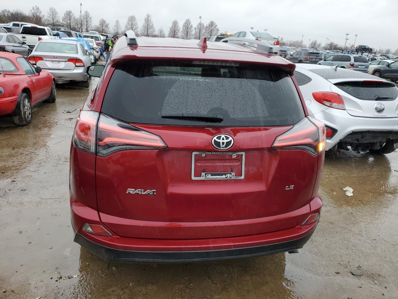 TOYOTA RAV4 LE