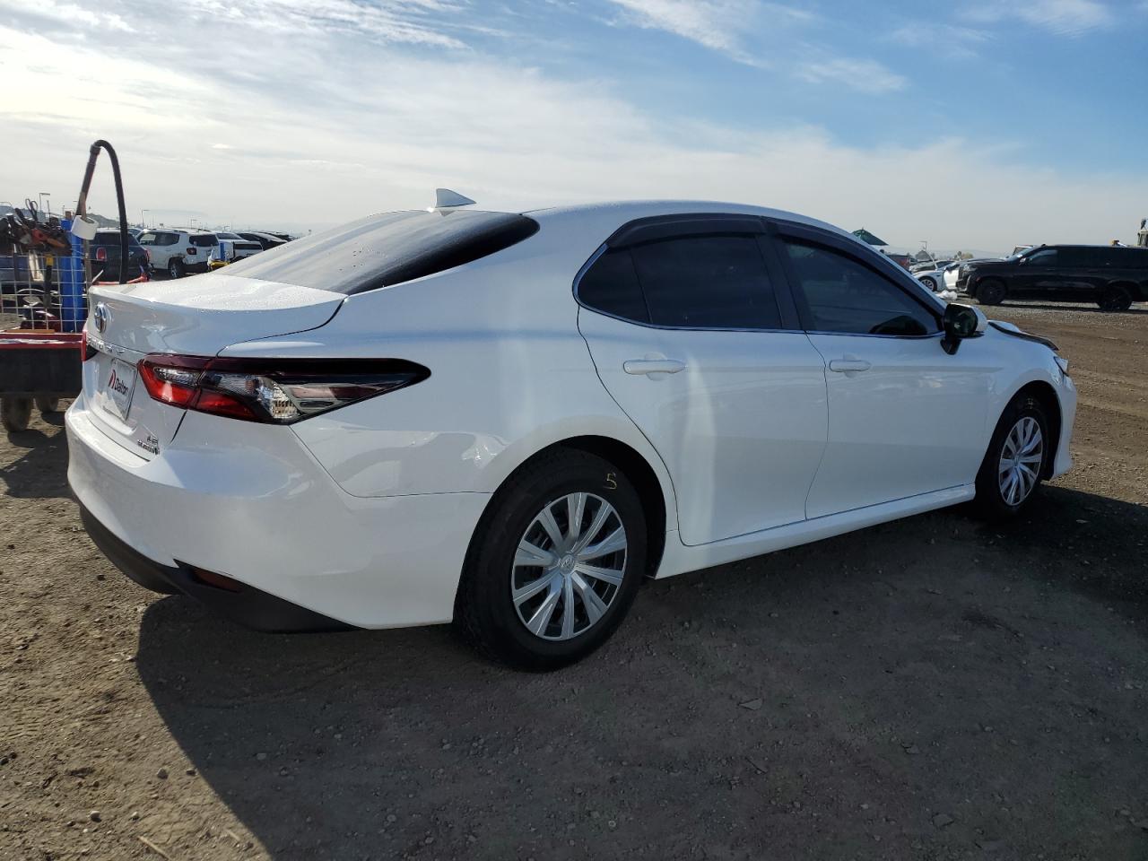 TOYOTA CAMRY LE