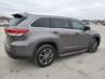 TOYOTA HIGHLANDER SE