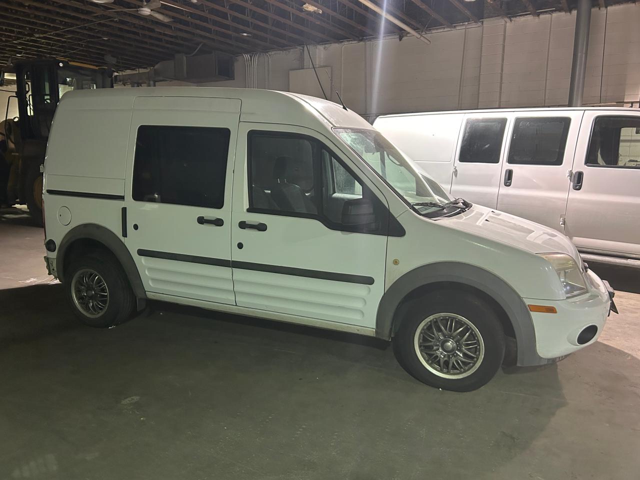 FORD TRANSIT CONNECT XLT