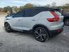 VOLVO XC40 T5 R-DESIGN