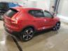 VOLVO XC40 T5 MOMENTUM