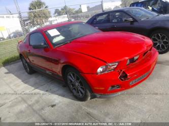 FORD MUSTANG V6 PREMIUM