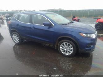 NISSAN ROGUE SPORT S