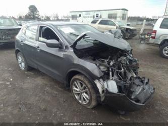 NISSAN ROGUE SPORT S