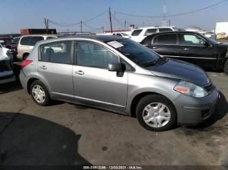 NISSAN VERSA 1.8S