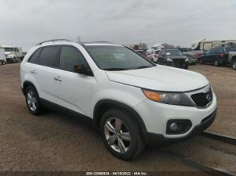 KIA SORENTO EX