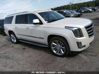 CADILLAC ESCALADE LUXURY