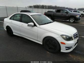 MERCEDES-BENZ C-CLASS SPORT 4MATIC/LUXURY 4MATIC