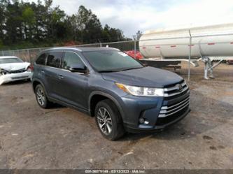 TOYOTA HIGHLANDER XLE