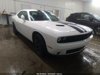 DODGE CHALLENGER SXT