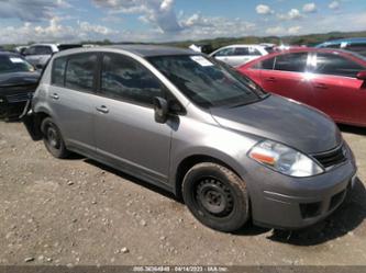 NISSAN VERSA 1.8 S