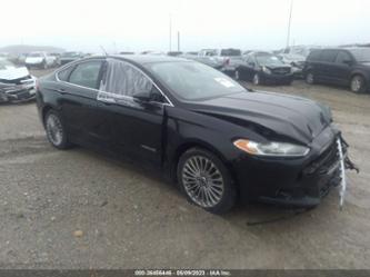 FORD FUSION HYBRID TITANIUM