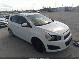 CHEVROLET SONIC LS AUTO