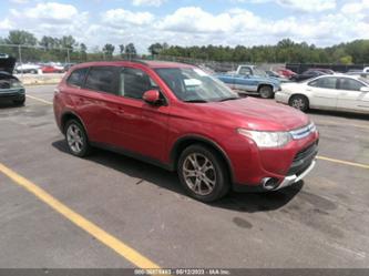 MITSUBISHI OUTLANDER SE