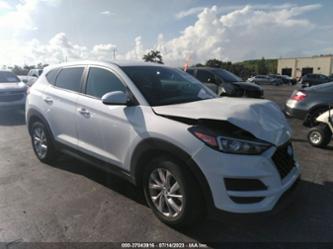 HYUNDAI TUCSON SE